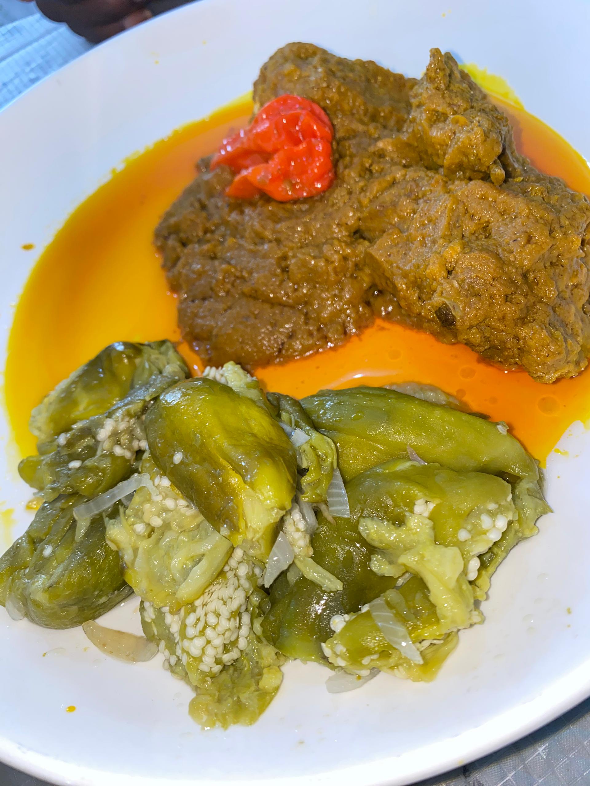 Mossaka Poulet Aubergine